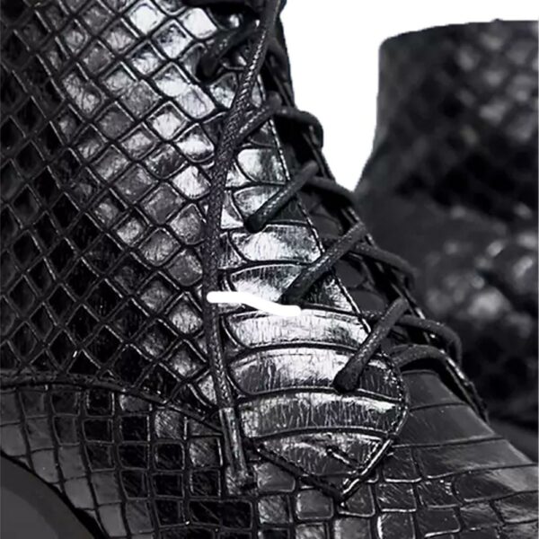 stiefelette-schlangenmuster-schwarz-2